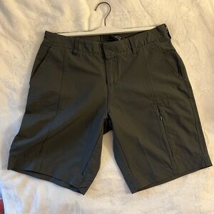 32 Degrees Ladies Dark Cargo Shorts